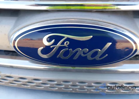 2012 Ford Explorer z USA, uszkodzony, nr VIN 1FMHK7B87CGA54833